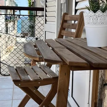 Marvis Stone House Apartment Kastela