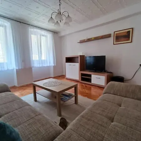 Marvis Stone House Apartment Kastela
