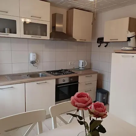 Marvis Stone House *